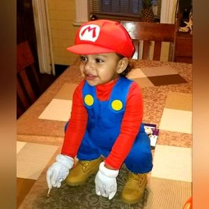 Super Mario Costume 🍄
